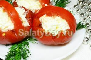 Snack tomatoes one day with garlic and onions How to prepare a tomato snack